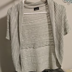 3/$20 🌸 Silver-Gray Cardigan